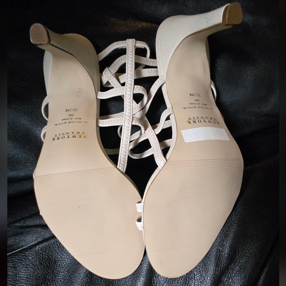 New York Transit NEW Cream Strappy "Naked" Sandals Sz7.5M - Picture 12 of 12